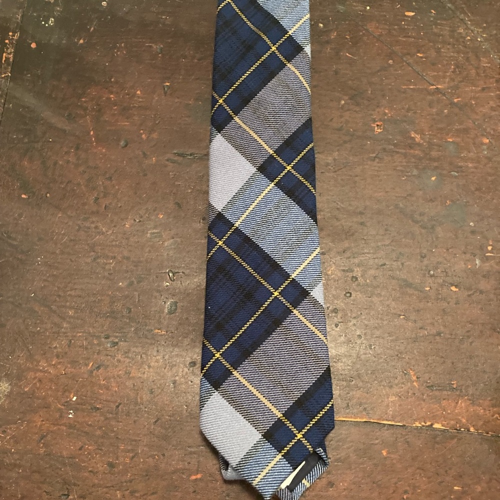 Lands End kids plaid tie 50 inches
